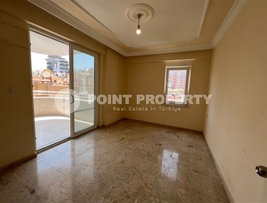 Spacious 2+1 apartment, with a total area of 120 m2, on the 6th floor in a residential complex built in 2015-id-5404-photo-4