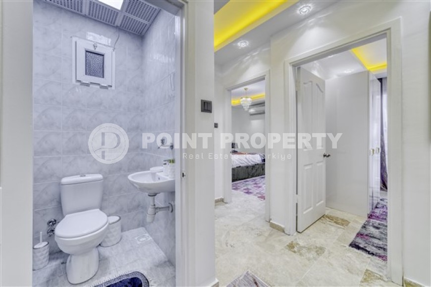 Stylish modern apartments with a new renovation and a pleasant, bright interior on the very shore of the Mediterranean Sea-id-5405-photo-7