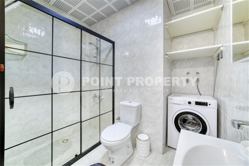 Stylish modern apartments with a new renovation and a pleasant, bright interior on the very shore of the Mediterranean Sea-id-5405-photo-8