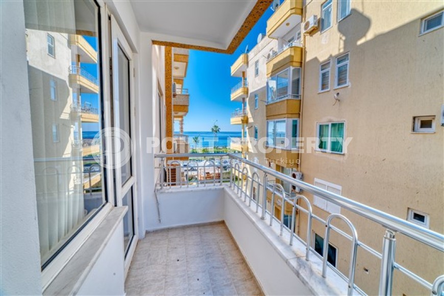 Stylish modern apartments with a new renovation and a pleasant, bright interior on the very shore of the Mediterranean Sea-id-5405-photo-11