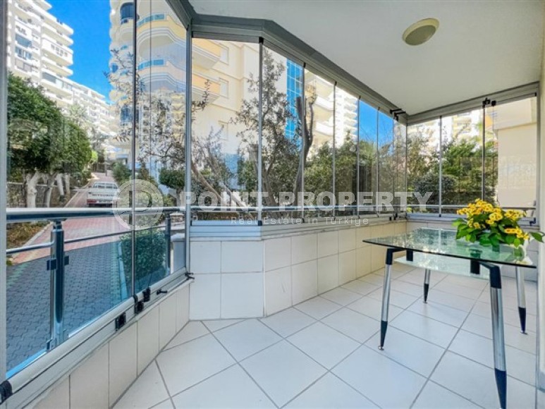 Большая светлая квартира 3+1, общей площадью 180 м2, на 1-м этаже в доме 2004 года постройки, в центре района Махмутлар-id-5408-фото-11