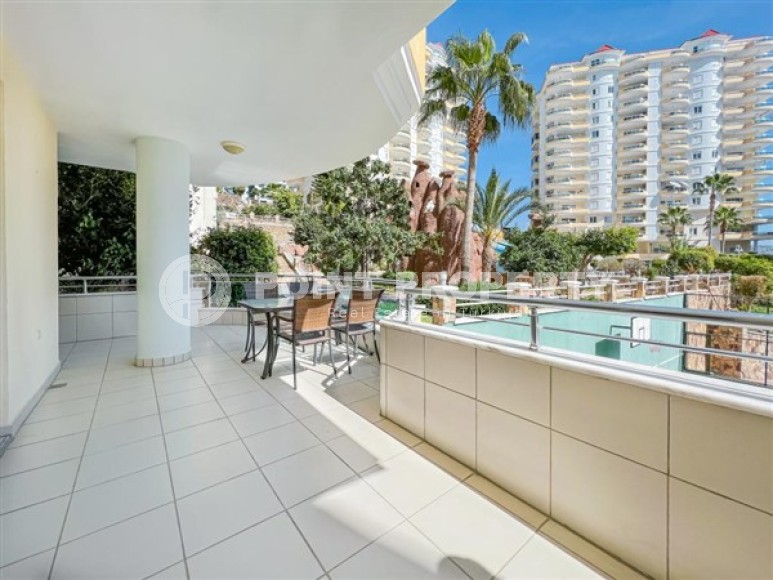 Большая светлая квартира 3+1, общей площадью 180 м2, на 1-м этаже в доме 2004 года постройки, в центре района Махмутлар-id-5408-фото-13