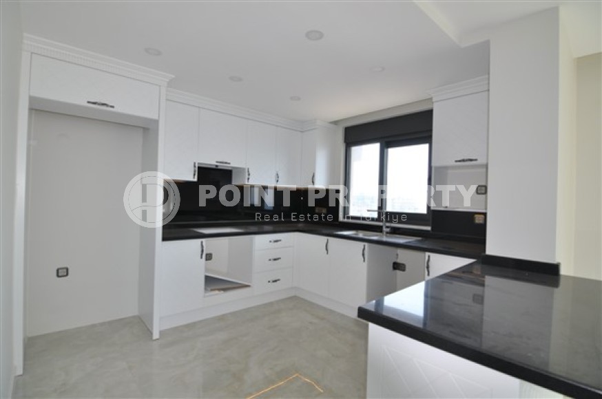 Duplex apartment with four bedrooms and two terraces overlooking the Mediterranean Sea, in the Mahmutlar area-id-5418-photo-2