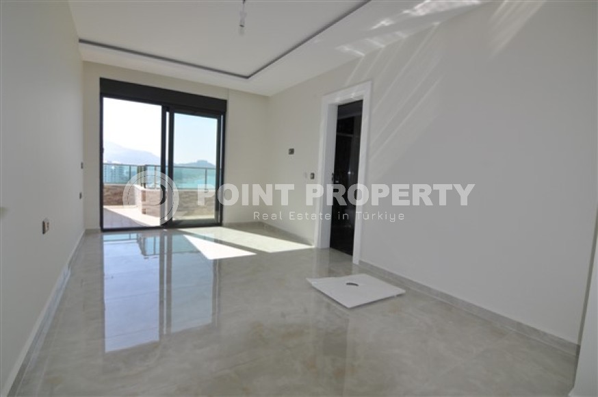 Duplex apartment with four bedrooms and two terraces overlooking the Mediterranean Sea, in the Mahmutlar area-id-5418-photo-5