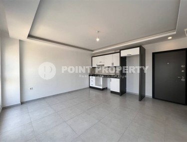 Небольшая квартира с чистовой отделкой в новом жилом комплексе с бассейном и фитнес клубом-id-5421-фото-3