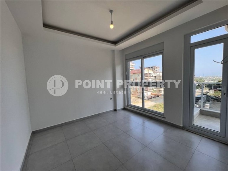 Небольшая квартира с чистовой отделкой в новом жилом комплексе с бассейном и фитнес клубом-id-5421-фото-4