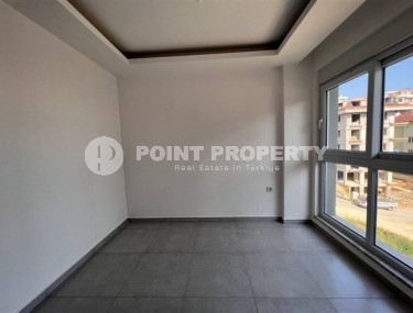 Небольшая квартира с чистовой отделкой в новом жилом комплексе с бассейном и фитнес клубом-id-5421-фото-5