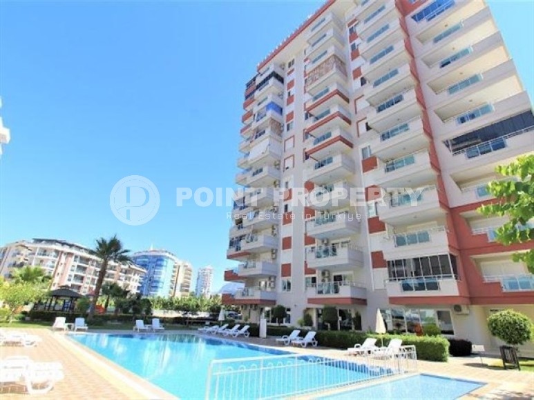 Panoramic apartment 1+1, with a total area of 70 m2, on the 11th floor in the center of Mahmutlar district-id-5422-photo-11