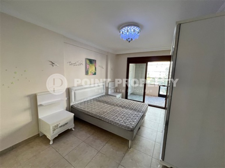 Spacious 2+1 apartment with a total area of 100 m2, 100 meters from the sea and the center of the popular area of Alanya - Mahmutlar-id-5427-photo-5