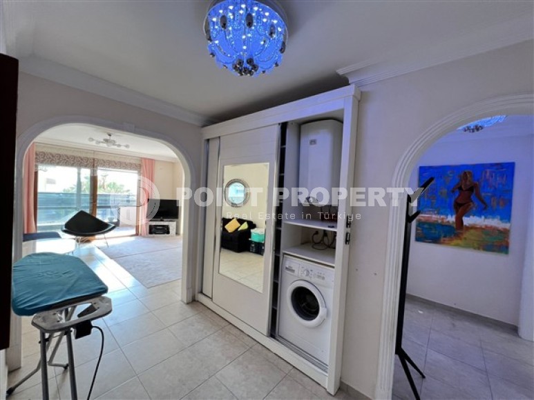 Spacious 2+1 apartment with a total area of 100 m2, 100 meters from the sea and the center of the popular area of Alanya - Mahmutlar-id-5427-photo-6