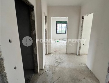 Апартаменты планировкой 2+1 в жилом комплексе на завершающем этапе строительства, в городе Газипаша-id-5432-фото-2