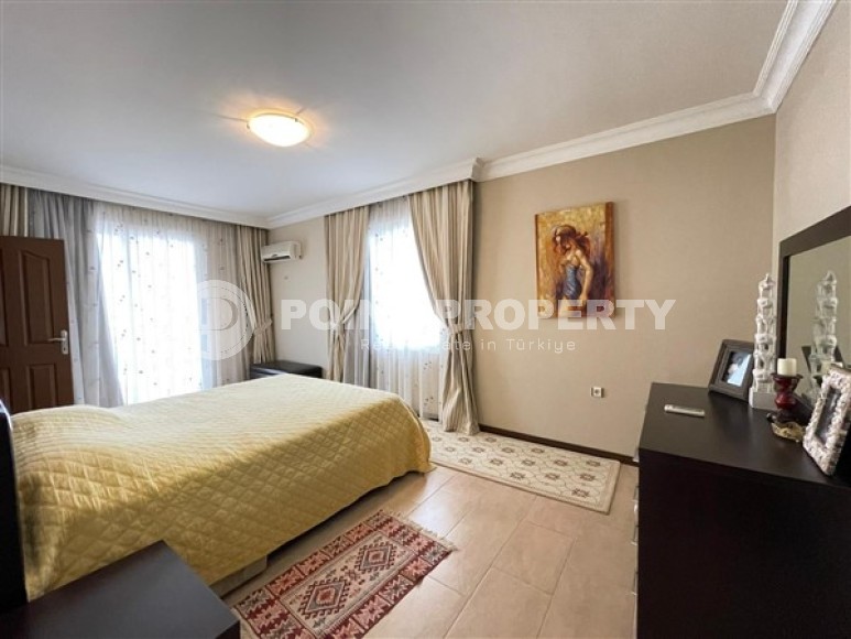 Panoramic apartment with views of the mountain, the city and the Taurus Mountains on the 9th floor in a residential complex built in 2008-id-5433-photo-5