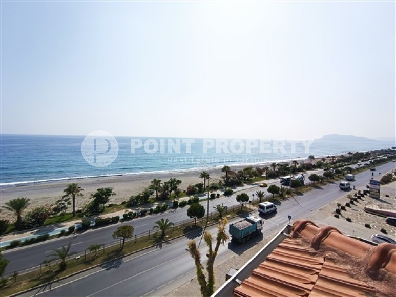 Большой панорамный дуплекс 4+2, общей площадью 350 м2, на самом берегу моря в районе Кестель-id-5434-фото-17