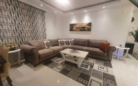 Furnished apartment 1+1, 60m², in an urban building in the very center of Alanya-id-1430-photo-1