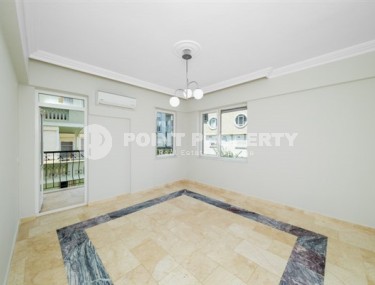 Апартаменты с одной спальной комнатой и отдельной кухней, в центральном районе города Аланья - Клеопатра-id-5439-фото-2