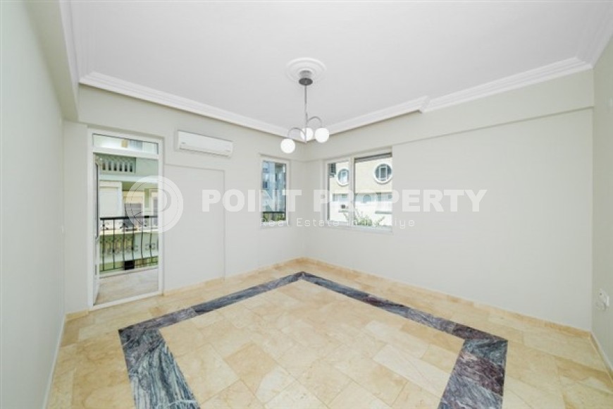 Апартаменты с одной спальной комнатой и отдельной кухней, в центральном районе города Аланья - Клеопатра-id-5439-фото-2