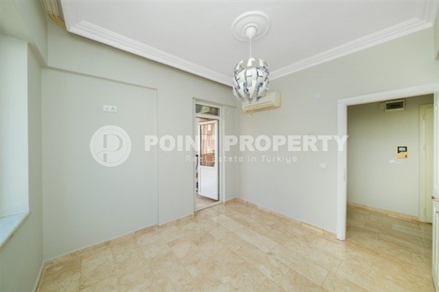 Апартаменты с одной спальной комнатой и отдельной кухней, в центральном районе города Аланья - Клеопатра-id-5439-фото-4