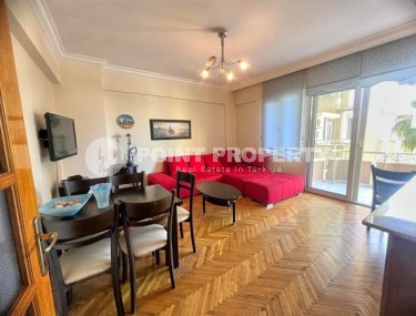 Апартаменты планировкой 2+1 и отдельной кухней, рядом с морем в центре города Аланья-id-5440-фото-1