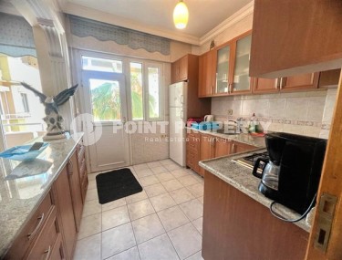 Апартаменты планировкой 2+1 и отдельной кухней, рядом с морем в центре города Аланья-id-5440-фото-2