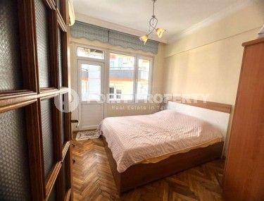 Апартаменты планировкой 2+1 и отдельной кухней, рядом с морем в центре города Аланья-id-5440-фото-4