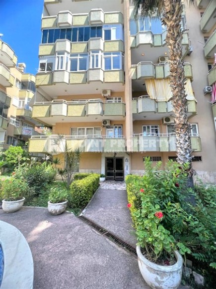 Апартаменты планировкой 2+1 и отдельной кухней, рядом с морем в центре города Аланья-id-5440-фото-10