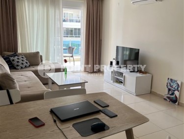 Благоустроенная меблированная квартира 1+1, общей площадью 65 м2, на 1-м этаже в жилом комплексе с богатой внутренней инфраструктурой-id-5445-фото-1