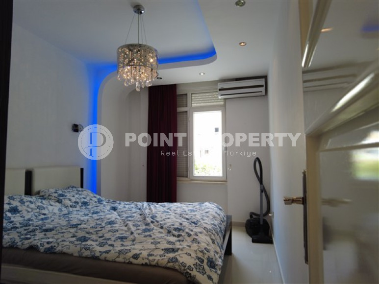 Furnished apartment 1+1, 60m², in an urban building in the very center of Alanya-id-1430-photo-16