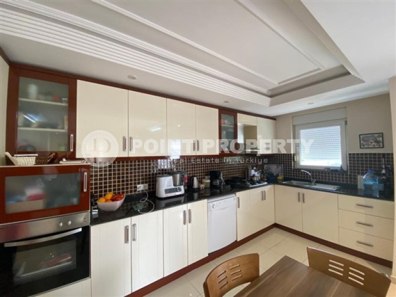 Меблированная квартира с двумя спальными комнатами, возле море, в районе города Аланья - нижняя Оба-id-5453-фото-2