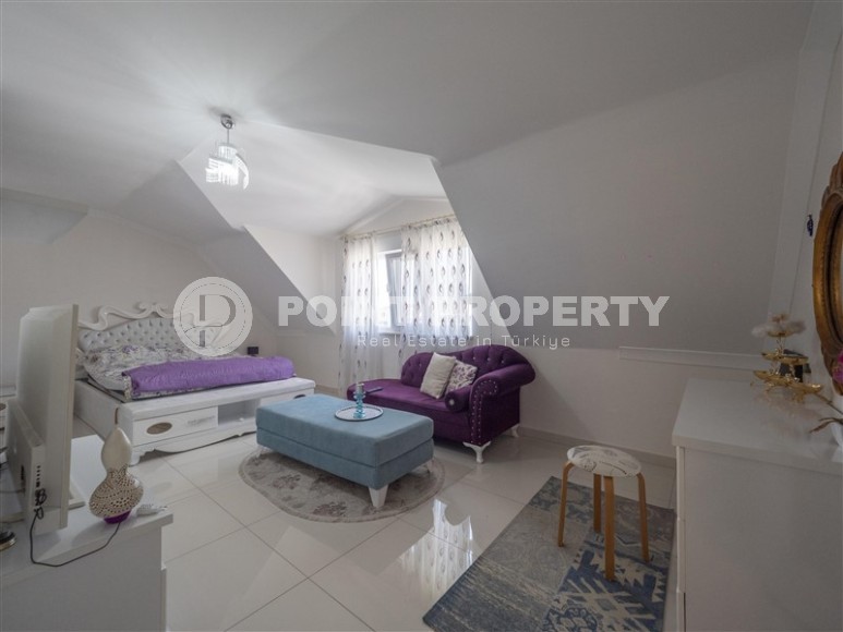 Spacious two-level apartment, 3+1 layout, overlooking the Mediterranean Sea, in the Kestel area-id-5454-photo-12