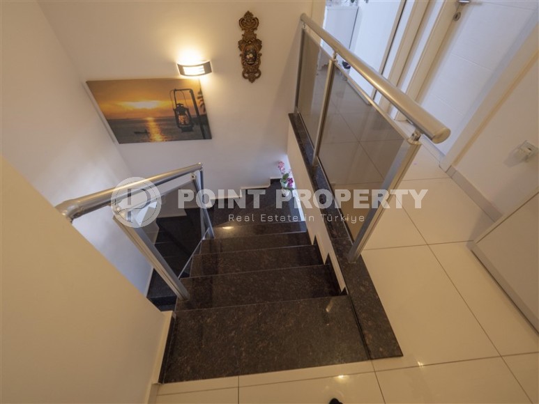 Spacious two-level apartment, 3+1 layout, overlooking the Mediterranean Sea, in the Kestel area-id-5454-photo-23