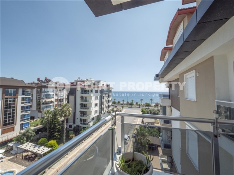 Spacious two-level apartment, 3+1 layout, overlooking the Mediterranean Sea, in the Kestel area-id-5454-photo-27