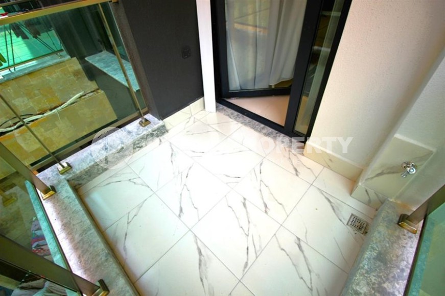 Комфортабельная современная квартира 1+1, общей площадью 53 м2, в 300 метрах от пляжа и набережной-id-5460-фото-17