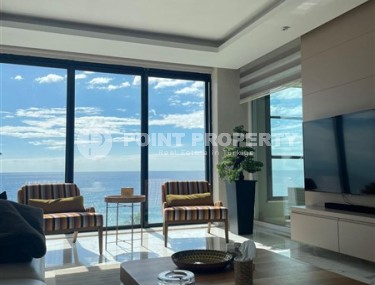 Комфортабельный панорамный дуплекс 4+1, общей площадью 230 м2, с роскошным видом на море.-id-5463-фото-2