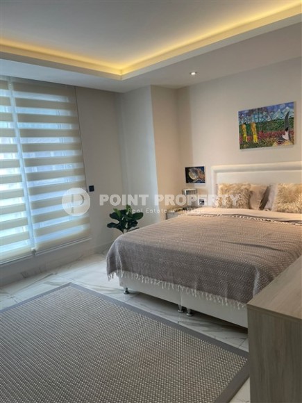 Комфортабельный панорамный дуплекс 4+1, общей площадью 230 м2, с роскошным видом на море.-id-5463-фото-5