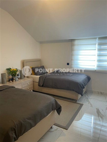 Комфортабельный панорамный дуплекс 4+1, общей площадью 230 м2, с роскошным видом на море.-id-5463-фото-7