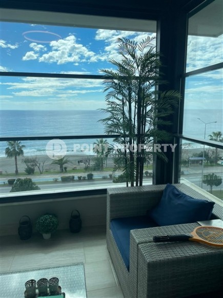 Комфортабельный панорамный дуплекс 4+1, общей площадью 230 м2, с роскошным видом на море.-id-5463-фото-19