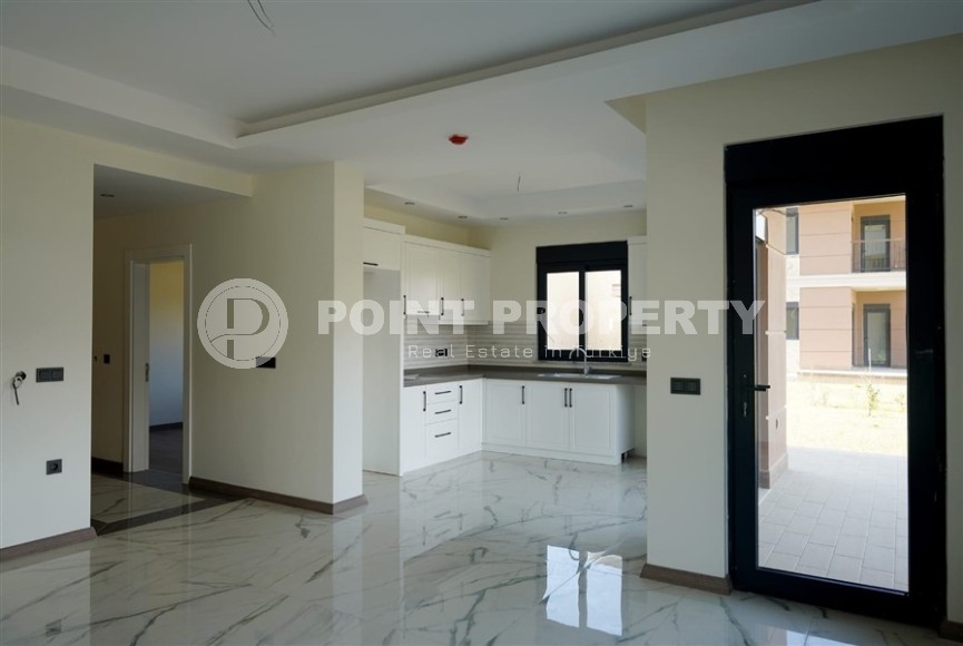 Двухэтажная отдельно стоящая вилла с собственным садом в трех километрах от моря, в престижном районе Аланьи - Каргыджак-id-5465-фото-4