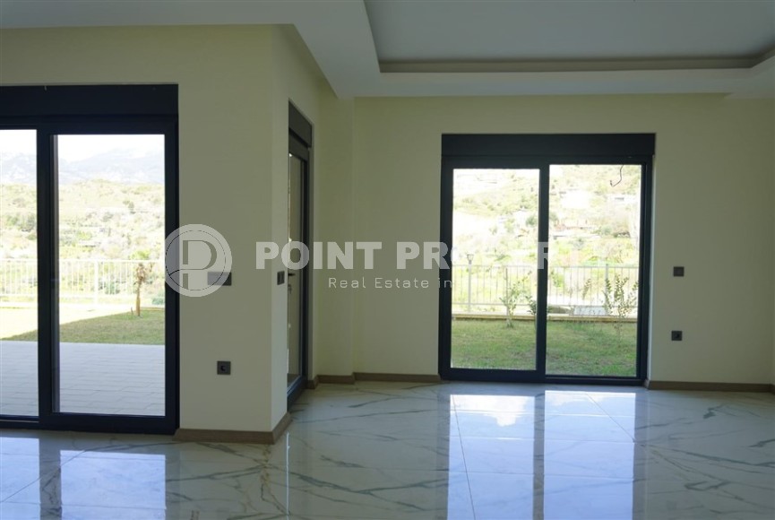 Двухэтажная отдельно стоящая вилла с собственным садом в трех километрах от моря, в престижном районе Аланьи - Каргыджак-id-5465-фото-5