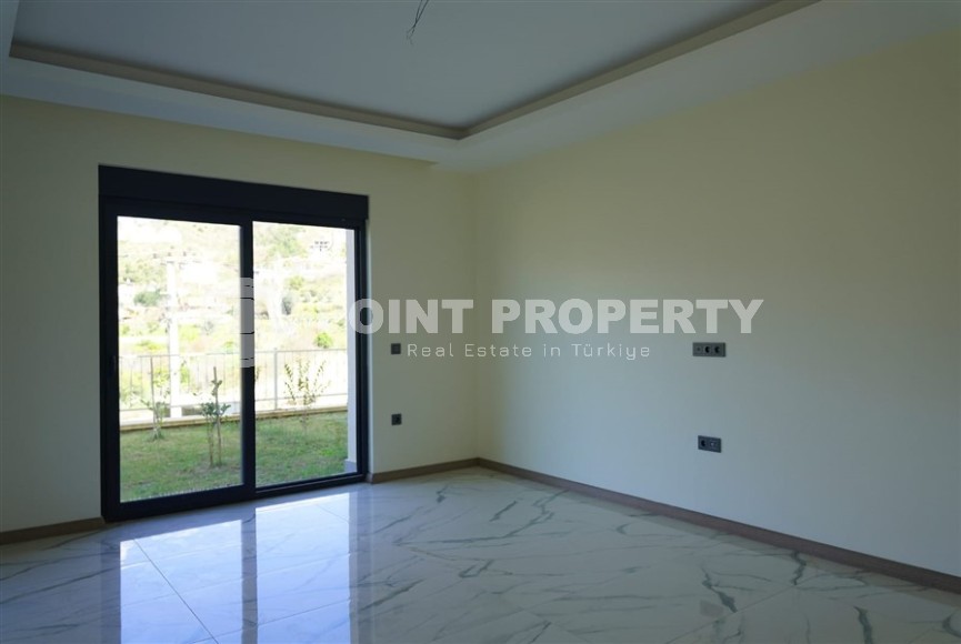 Двухэтажная отдельно стоящая вилла с собственным садом в трех километрах от моря, в престижном районе Аланьи - Каргыджак-id-5465-фото-7