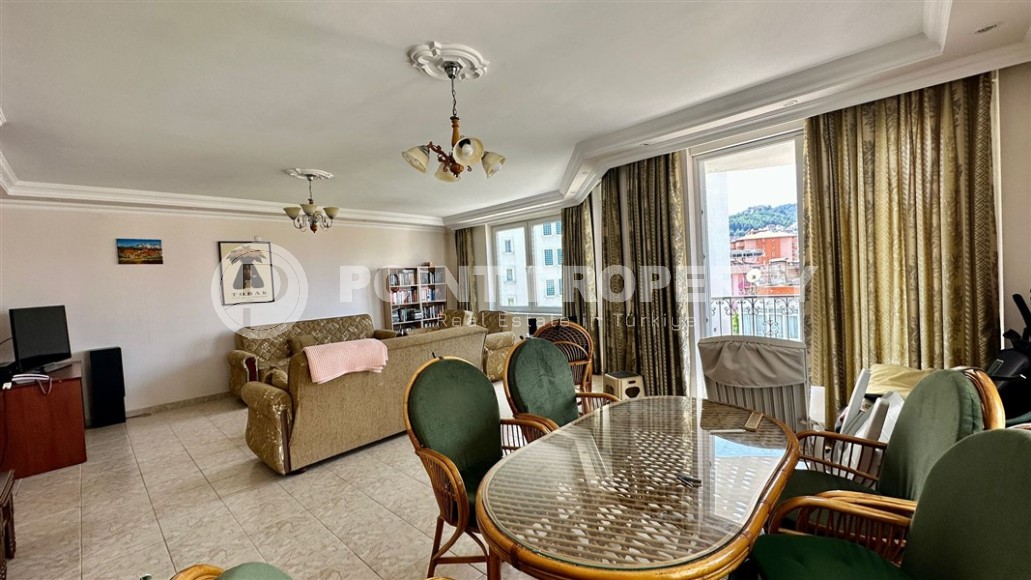 Благоустроенная меблированная квартира 3+1, общей площадью 145 м2, на 4-м этаже в доме 2006 года постройки-id-5466-фото-2