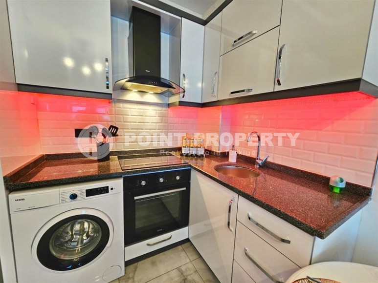 Stylish small apartment with designer renovation, 1+1 layout, in the Mahmutlar area-id-5468-photo-2