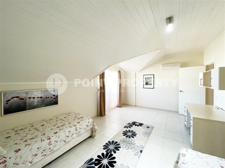 Светлые, просторные двухуровневые апартаменты, планировкой 4+1, в районе города Аланья - нижняя Оба-id-5470-фото-13