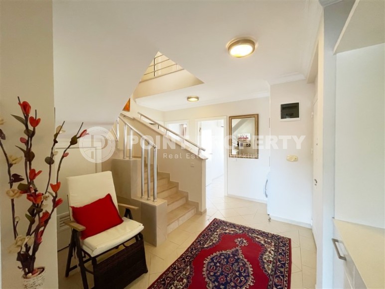 Светлые, просторные двухуровневые апартаменты, планировкой 4+1, в районе города Аланья - нижняя Оба-id-5470-фото-19