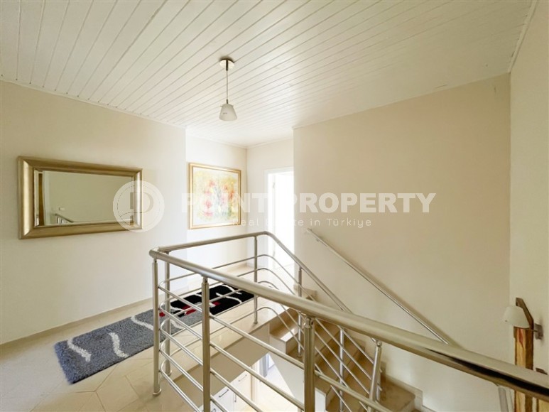 Светлые, просторные двухуровневые апартаменты, планировкой 4+1, в районе города Аланья - нижняя Оба-id-5470-фото-20