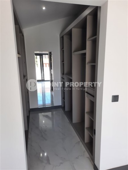 Современная вилла с тремя спальными комнатами, рядом с морем, в районе города Аланья - Авсаллар-id-5472-фото-15