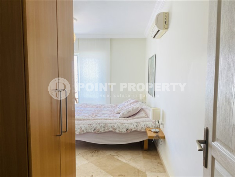 Three-room apartment, 90m², on a high floor 600m from the sea in Mahmutlar, Alanya-id-1433-photo-14