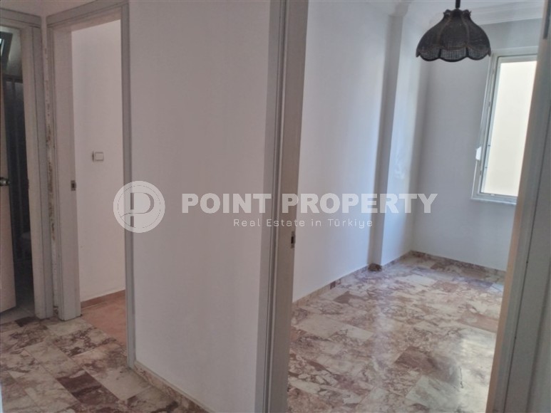 Partially furnished apartment with three bedrooms, in a well-maintained residential complex on the first coastline from the Mediterranean Sea, in the Mahmutlar area-id-5478-photo-13