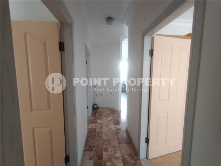 Partially furnished apartment with three bedrooms, in a well-maintained residential complex on the first coastline from the Mediterranean Sea, in the Mahmutlar area-id-5478-photo-15