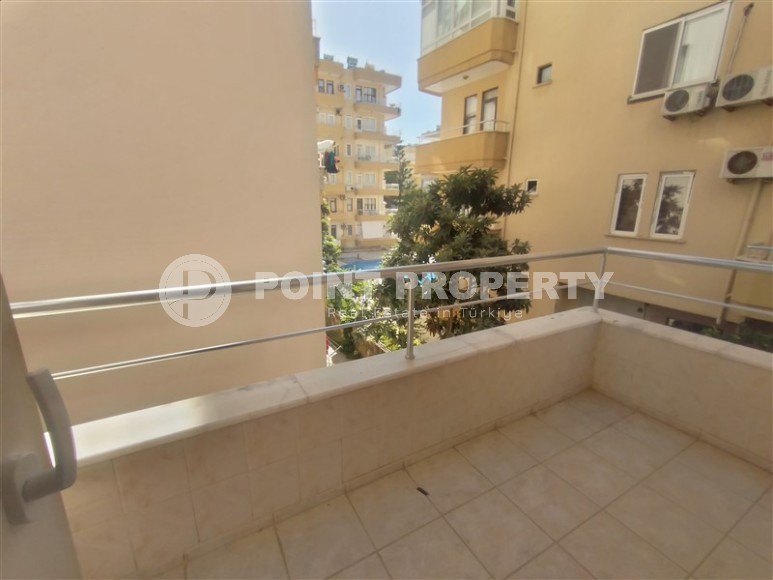 Partially furnished apartment with three bedrooms, in a well-maintained residential complex on the first coastline from the Mediterranean Sea, in the Mahmutlar area-id-5478-photo-19