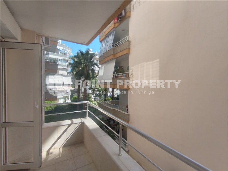 Partially furnished apartment with three bedrooms, in a well-maintained residential complex on the first coastline from the Mediterranean Sea, in the Mahmutlar area-id-5478-photo-20